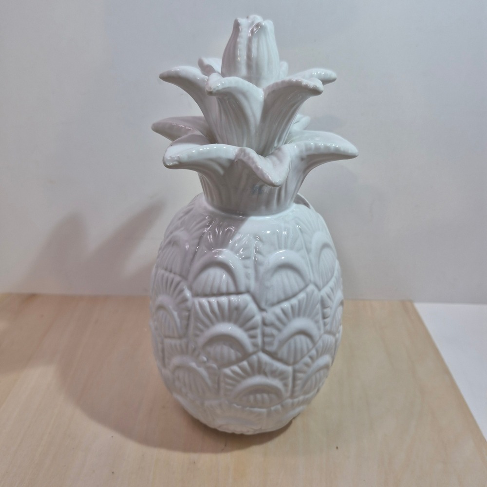White Ceramic Pineapple Figurine Glossy Tropical Home Decor Accent 10.5 Inch - Picture 2 of 4